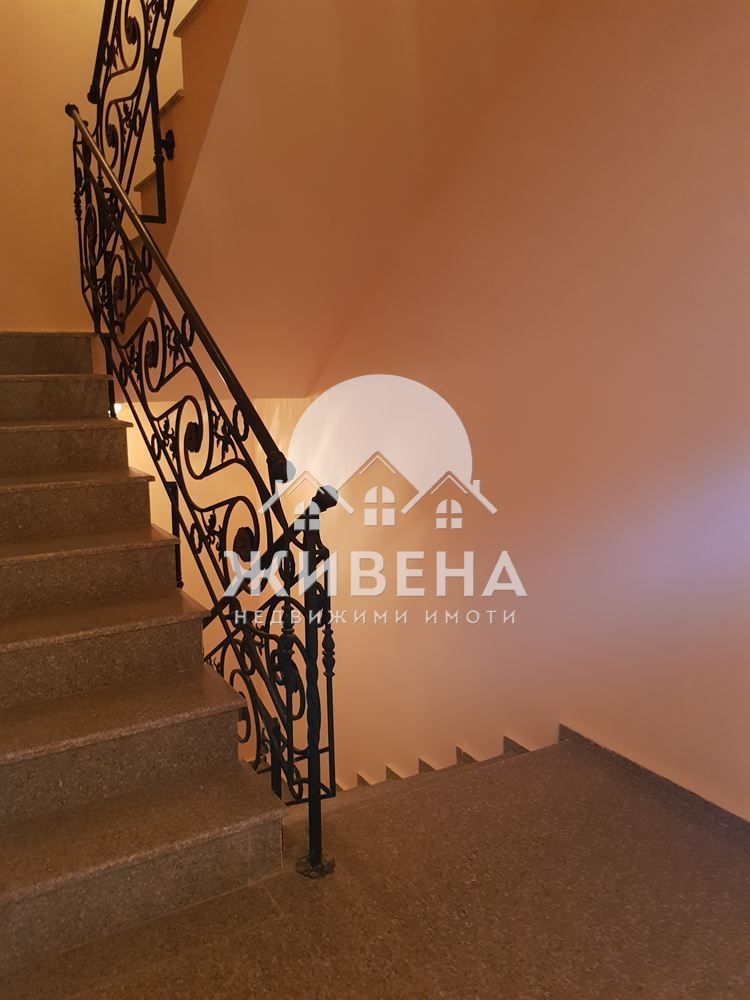 Луксозна резиденция , хотел, в м-т Манастирски рид, Варна