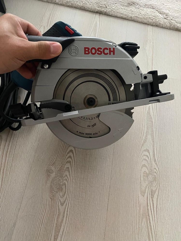 Fierastrau Circular Bosch