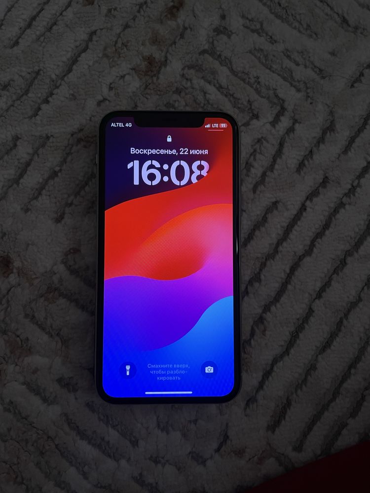 iphone 11 pro в отличном состоянии