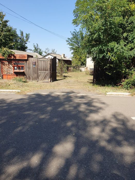 Casă + teren 11.000 m² intravilan