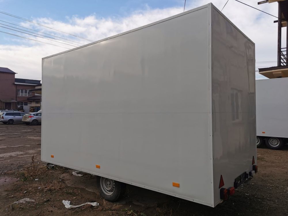 Vand rulota comerciala 2x3 m