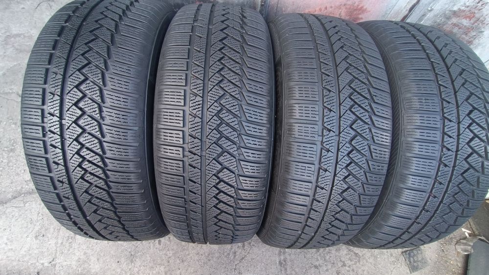 235/55/18 Continental