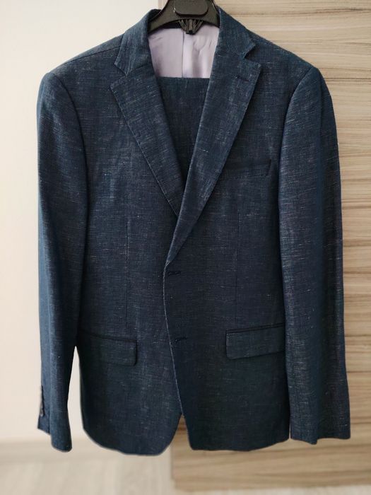 Costum bărbați de in albastru