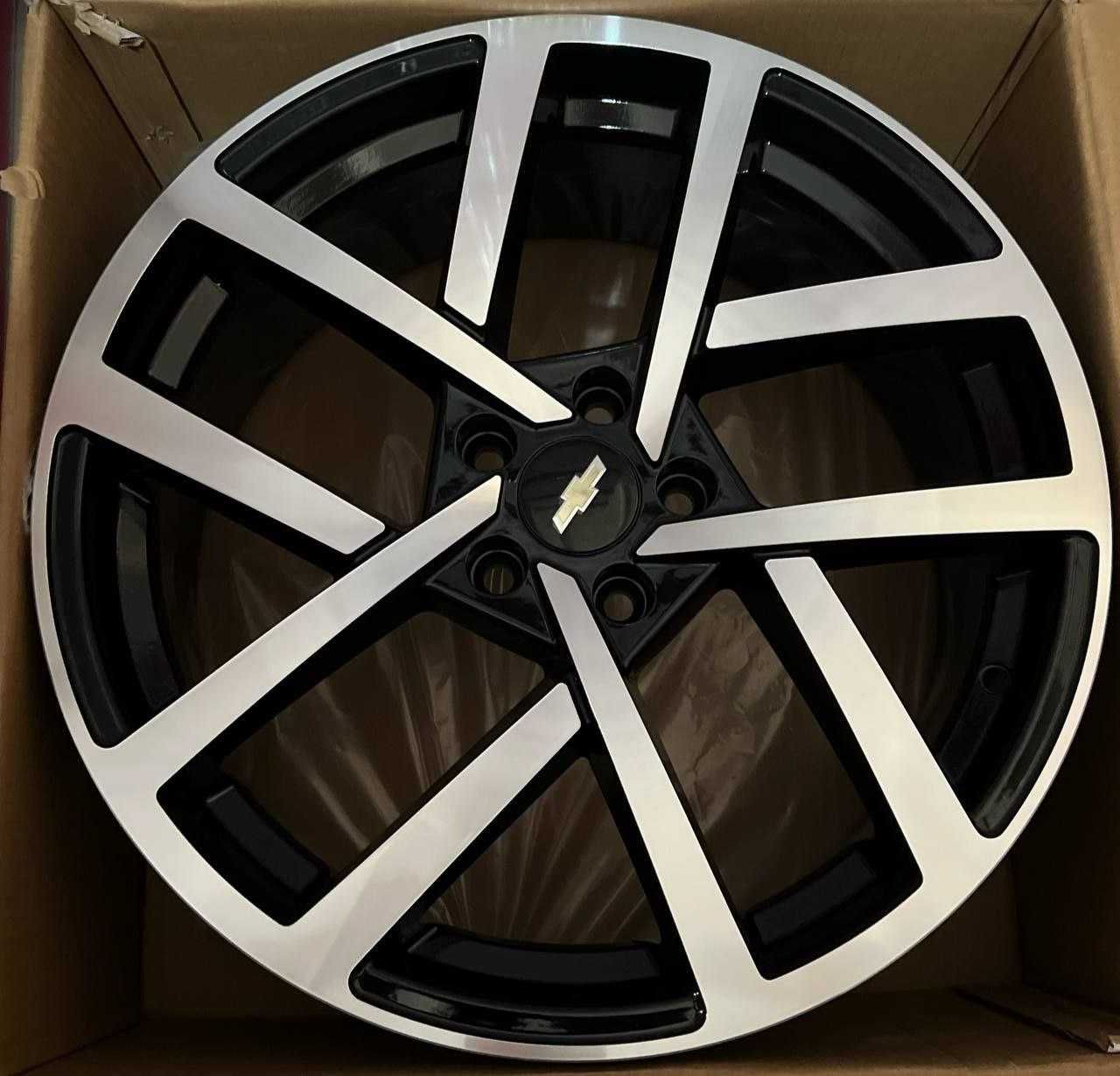 Продаются Диски R18 /5x105 в ассортименте.