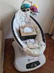 Бебешка люлка 4moms mamaRoo + подложка за новородено