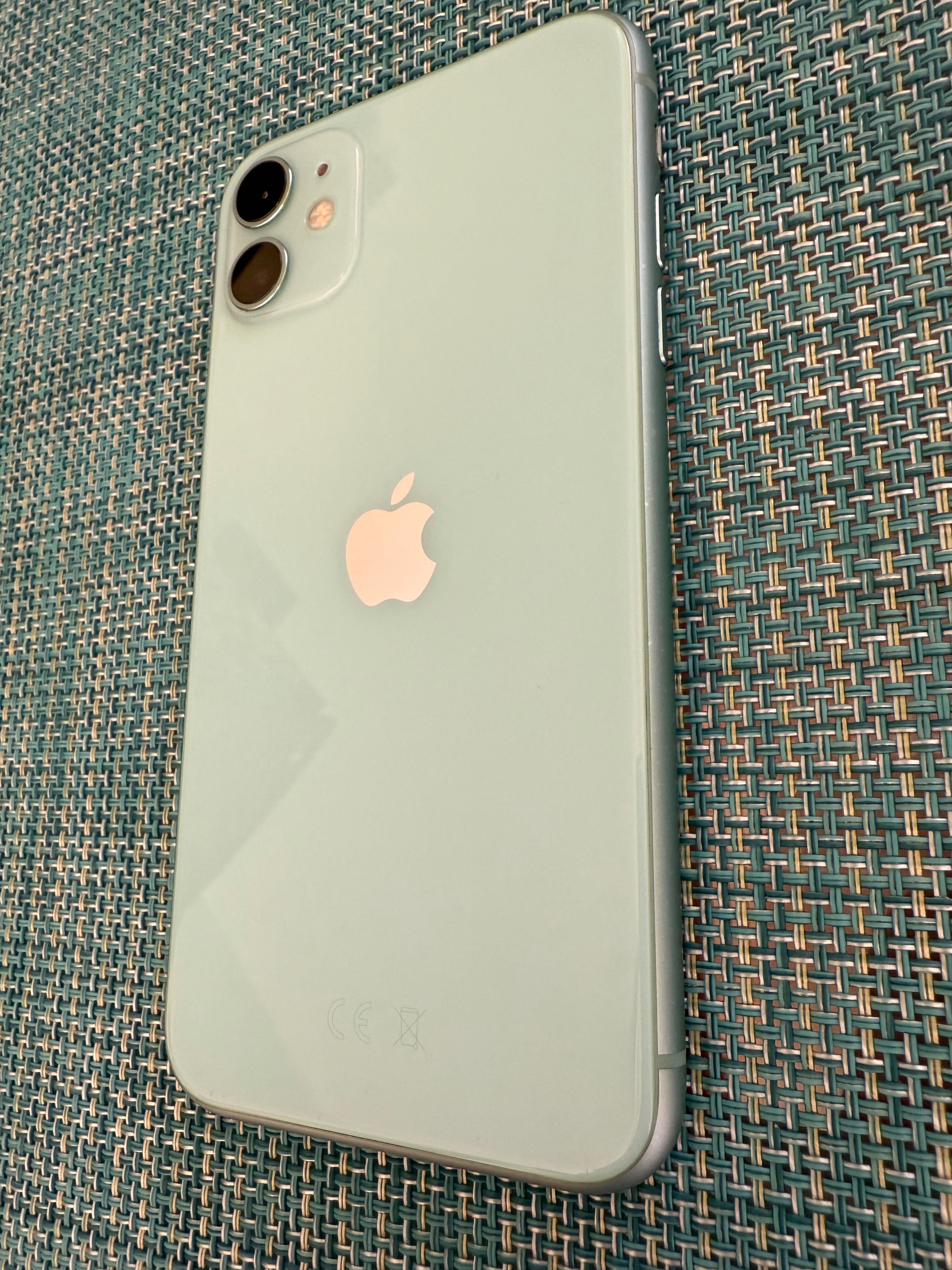 iPhone 11 - употребяван