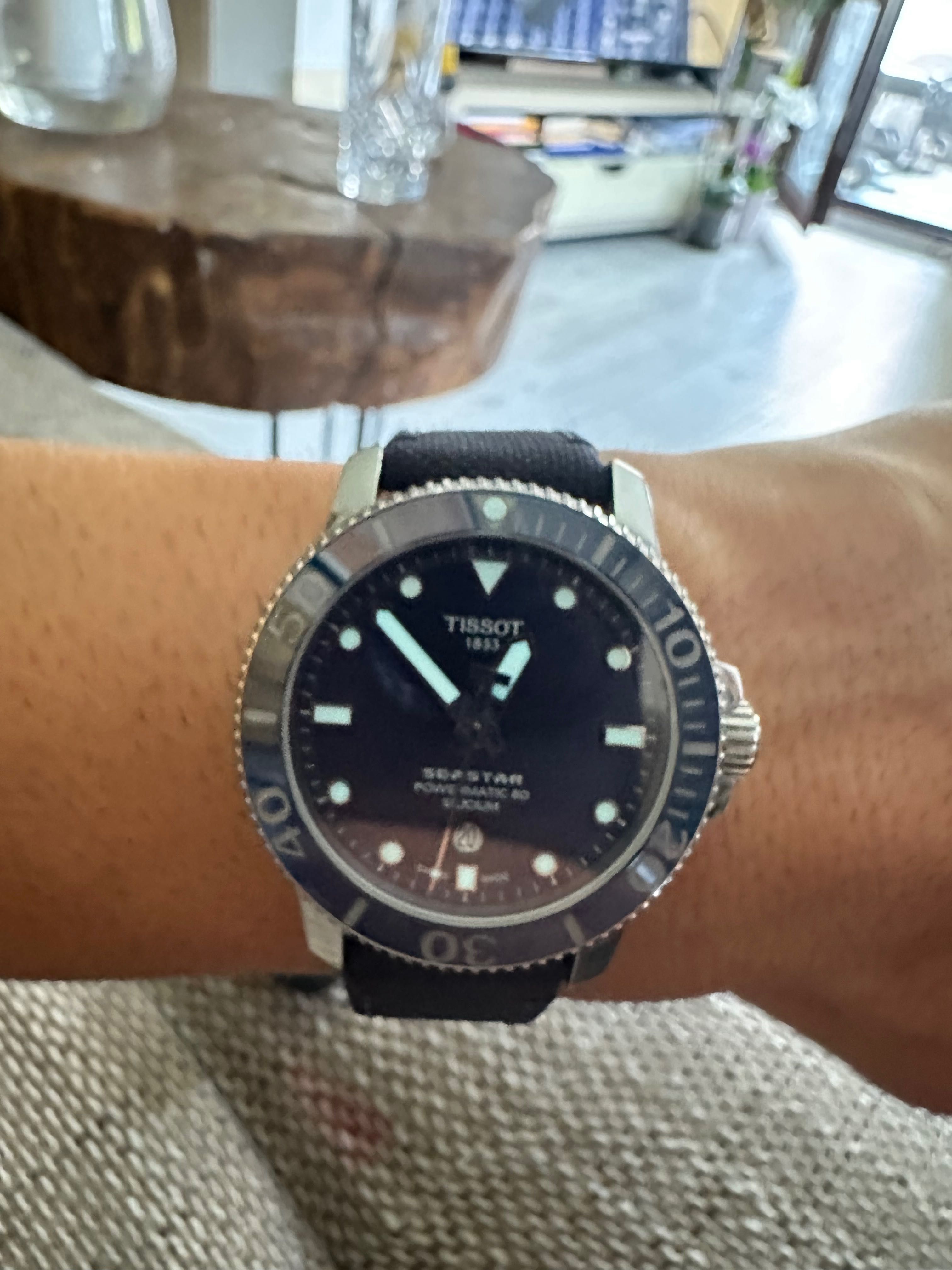 Продавам автоматичен часовник Tissot Seastar 1000Powermaric 80 силиций