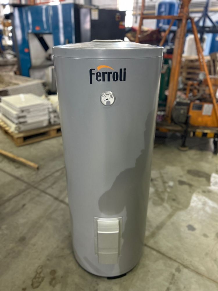 Продам Бойлер косвенного нагрева FEROLLI 200л