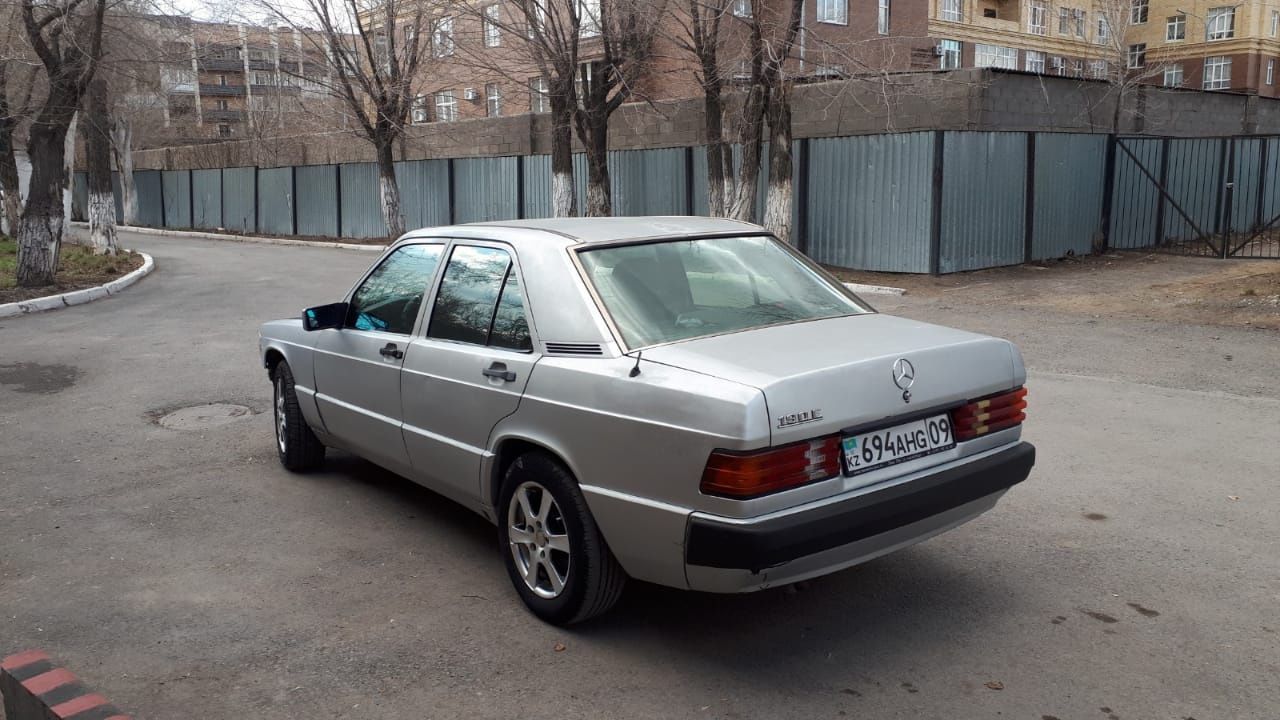 Мерс 190 е 2.0 автомат