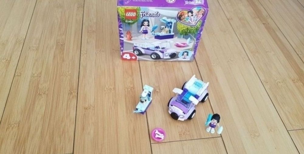 Lego Friends,  Clinica veterinară mobilă a Emmei