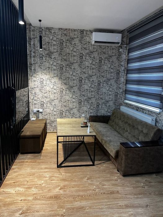 2 хонали люкс квартира ижарага берилади!!