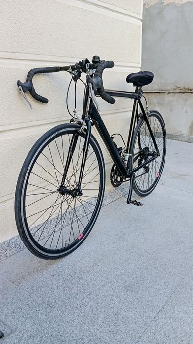 Vând bicicleta cursiera