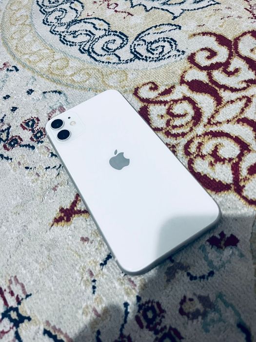 Iphone 11 с коробкой в идеальном состояний