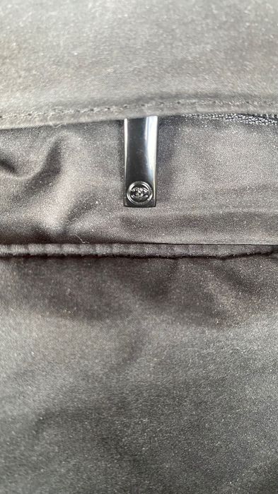 Несесер  клъч чантичка. Chanel beute черна