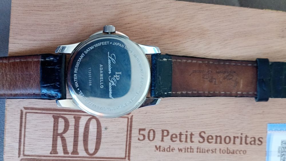 Ceas Lucien Piccard cuartz. 160 roni.Usor negociabil