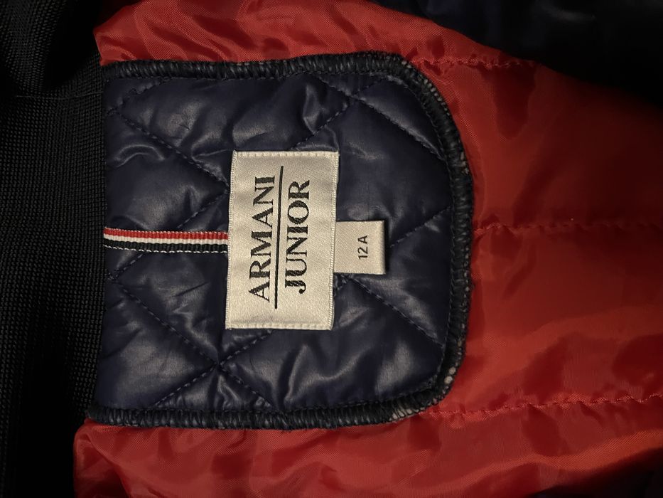 Яке Armani junior