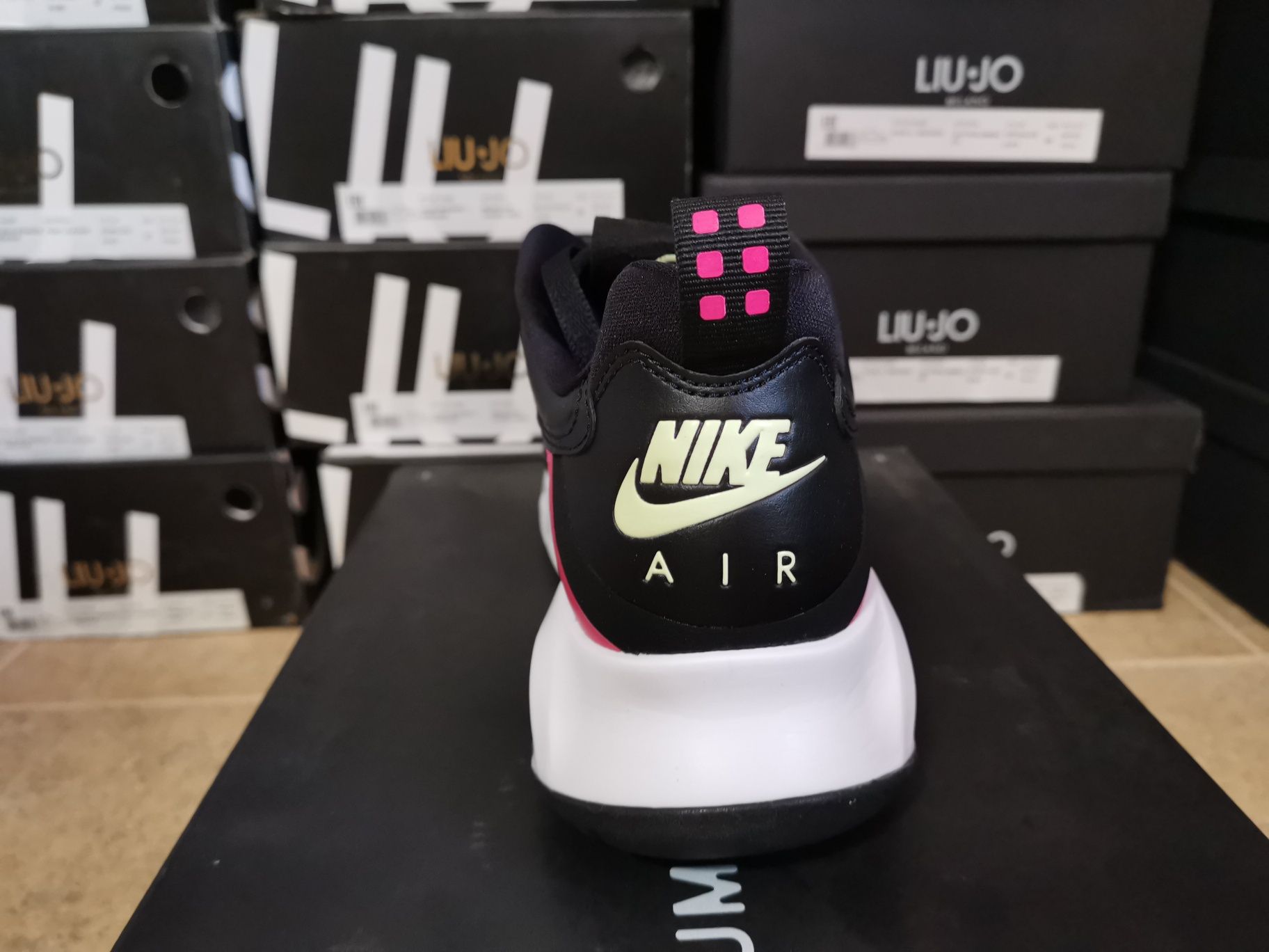 Nike Air Max Jordan 200