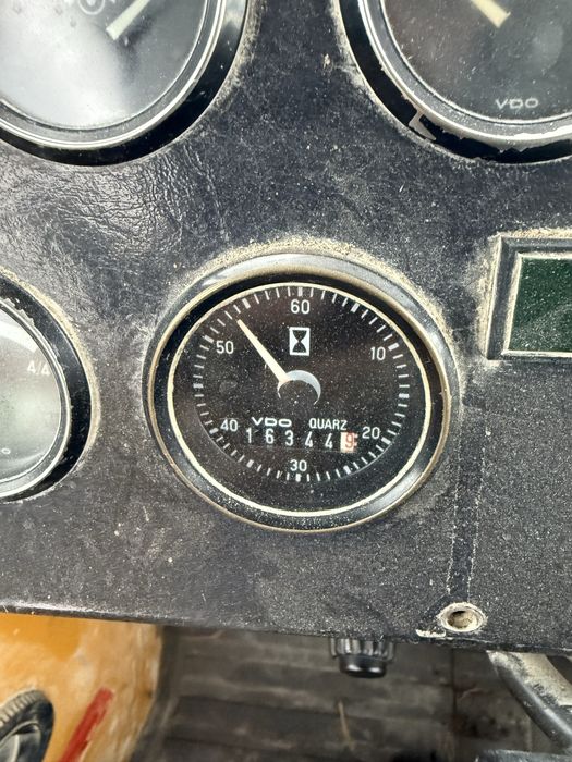 De vanzare Dumper Moxy 6225B 6x6 .