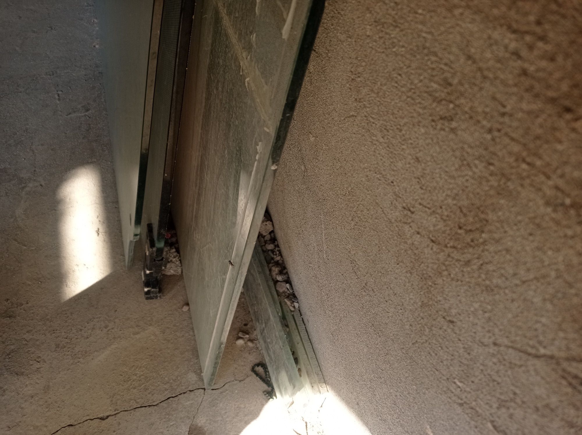 Magazin eshigi kalyonniy 210ga 90 sm qalinligi 10 mm
