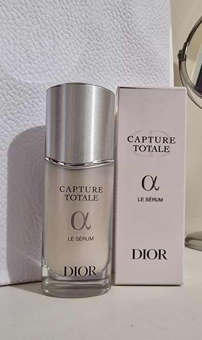 DIOR Capture Totale Le Serum Hyalu shot Backstage Foundation Сенки
