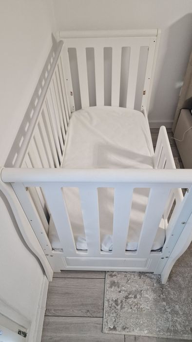 Vând pătuț copil 900 RON