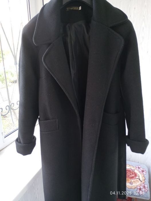 Продам пальто осень -весна