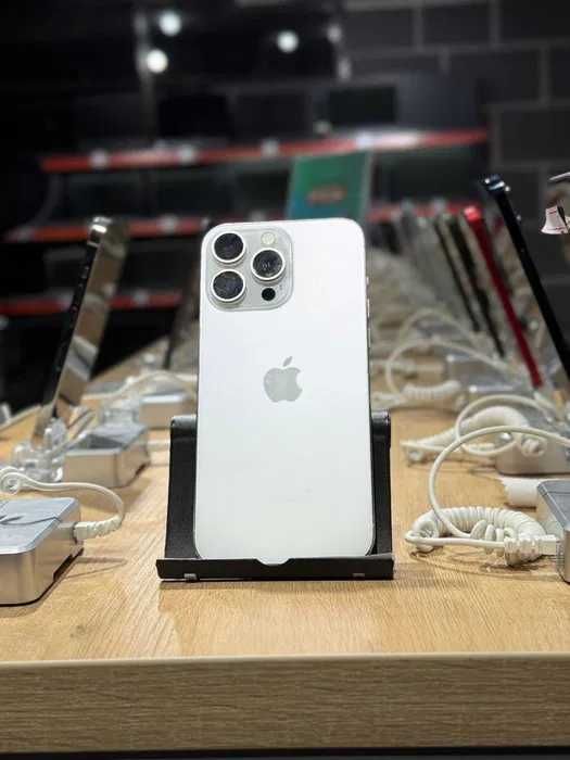 Телефон iPhone 15 Pro Max 1TB / Айфон 15 Про Макс 1ТБ 88% ESIM + ESIM