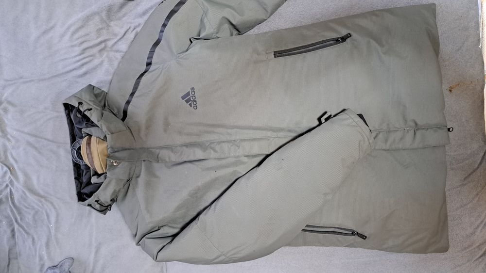 Продам мужскую зимнию куртку