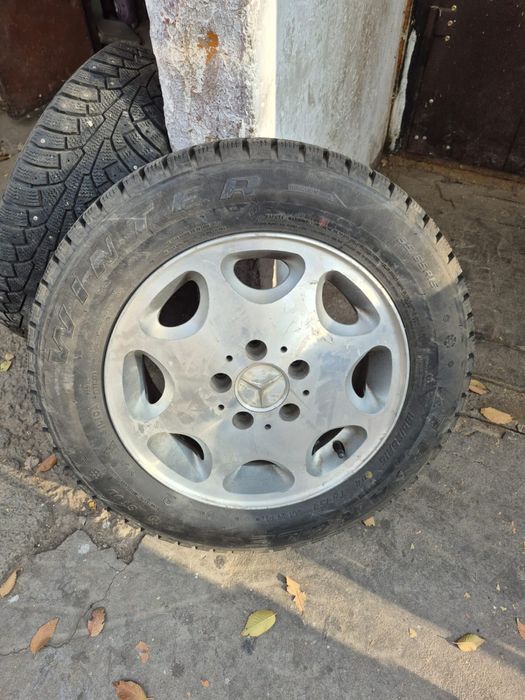 шины с дисками, б/у