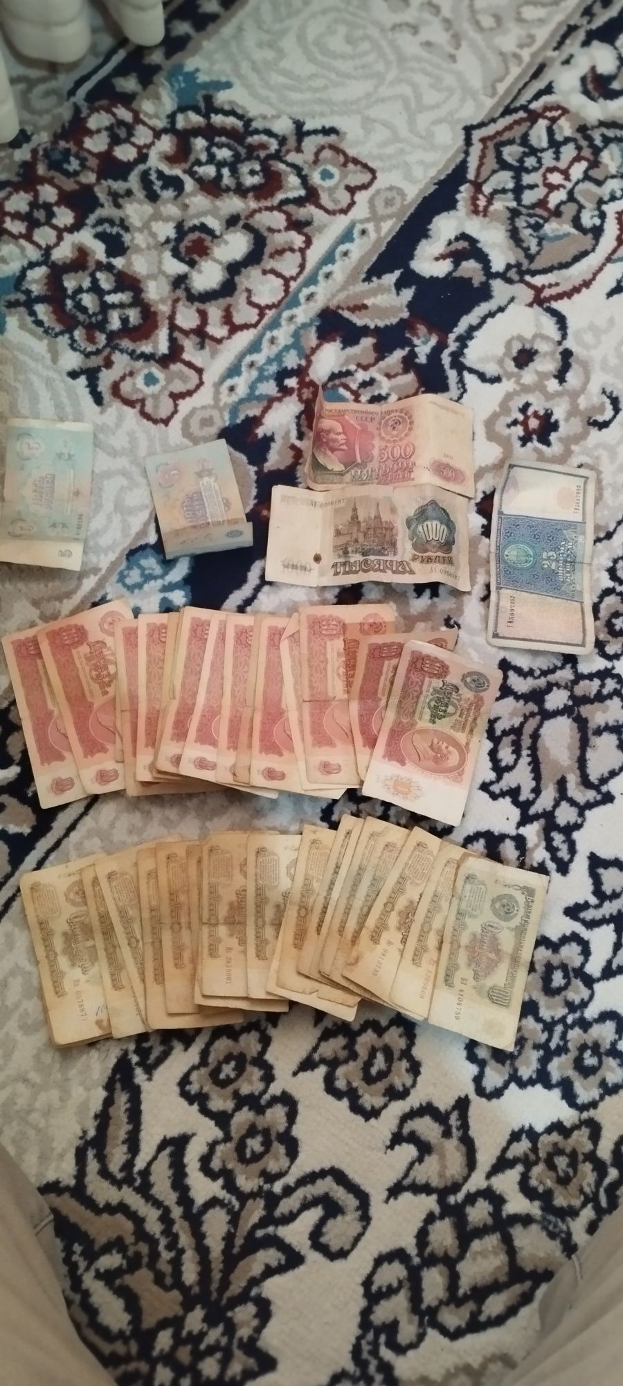 Qadimgi pullar tangalar 1961 yildan 1991 yilgacha bor ichida