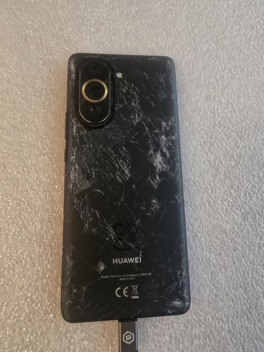 Huawei Nova 10 Pro за части