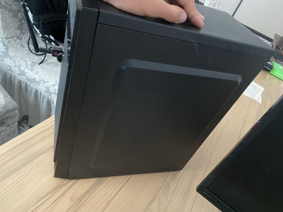 Компьютер игровой 10-го поколения [Core i3-10100F]+монитор LG 22 СРОЧН