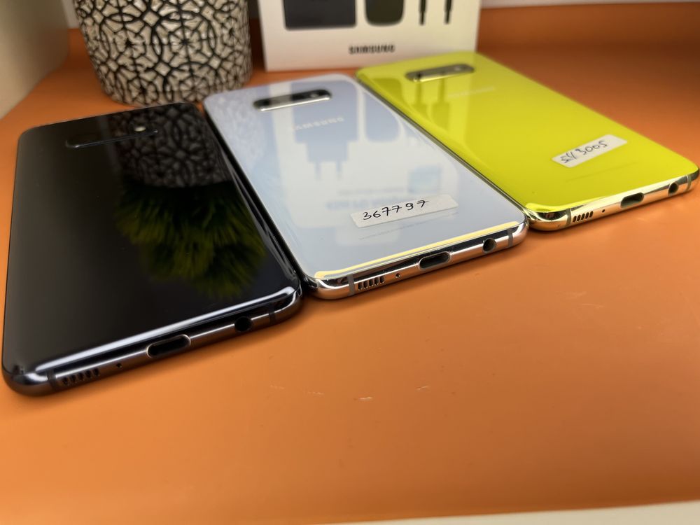 samsung Galaxy s10e 6/128Gb