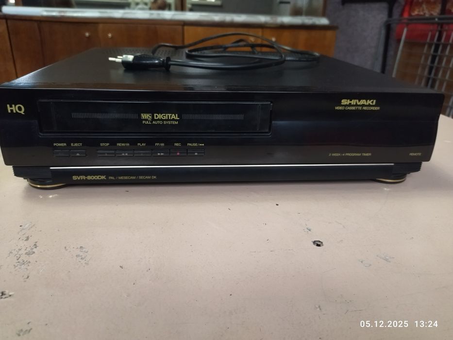 Продам видеомагнитофон