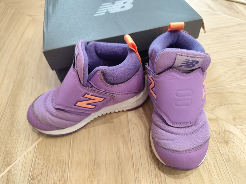New balance и Superfit 18 см