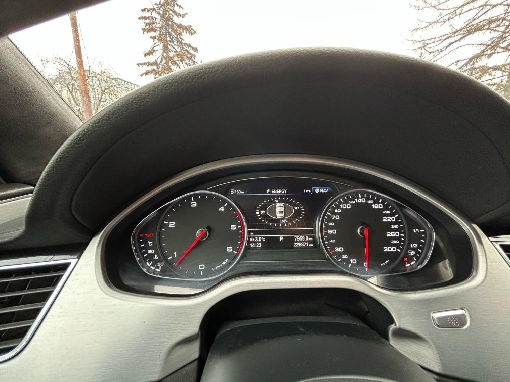 Ауди А8 На части/Audi A8 D4 4.2 tdi matrix