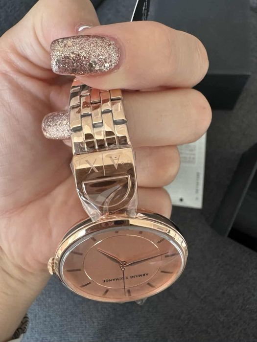 Елегантен часовник