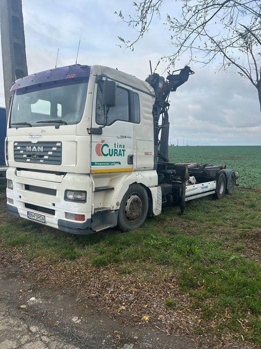 MAN TGA MAN TGA Abrollkipper cu macara graifer