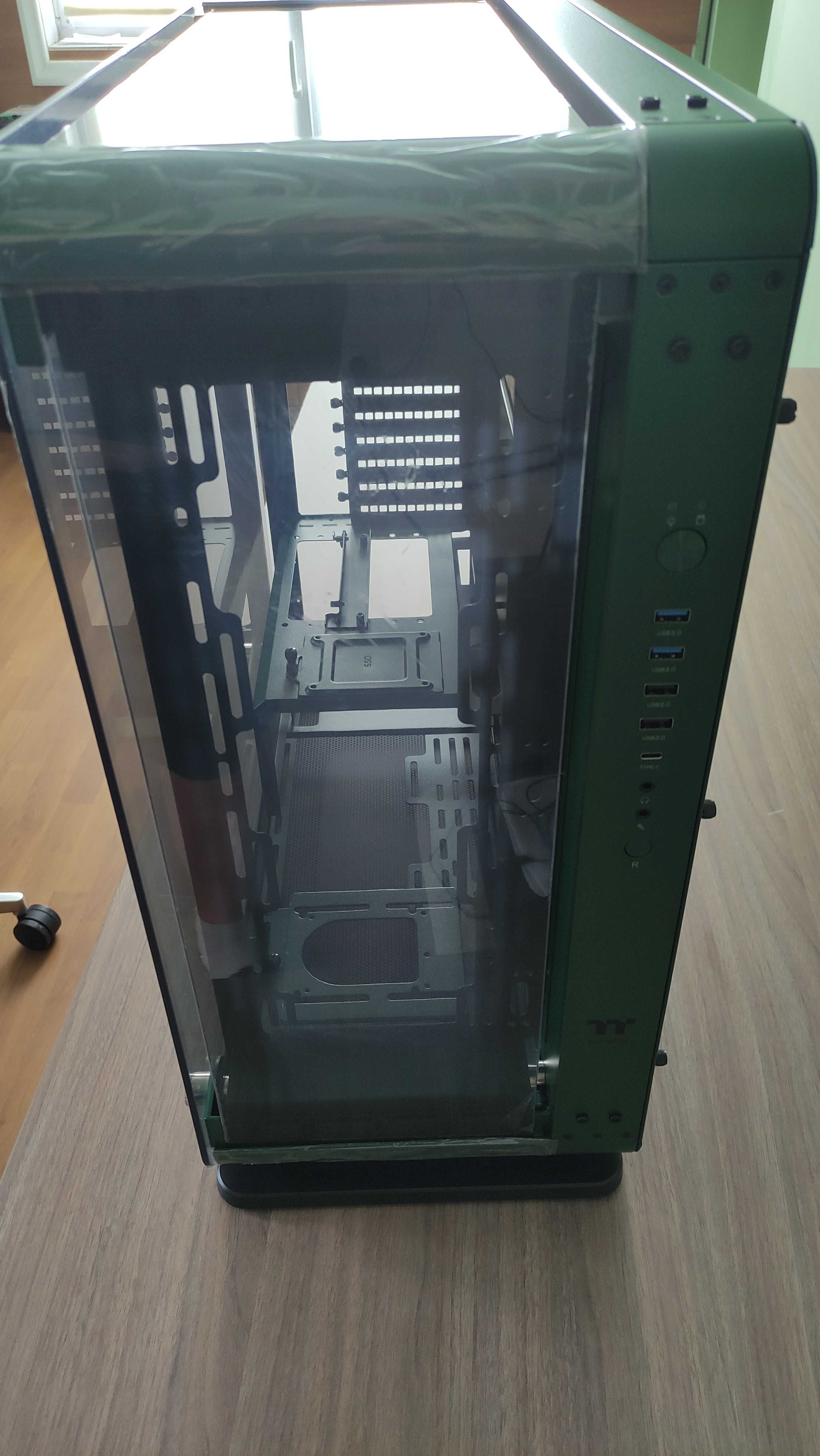 Компютърна кутия Thermaltake Core P6 Green