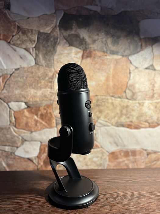 Microfon profesional yeti blue series