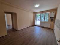 Apartament 3 camere, et.1, balcon mare, Cetate, complet renovat