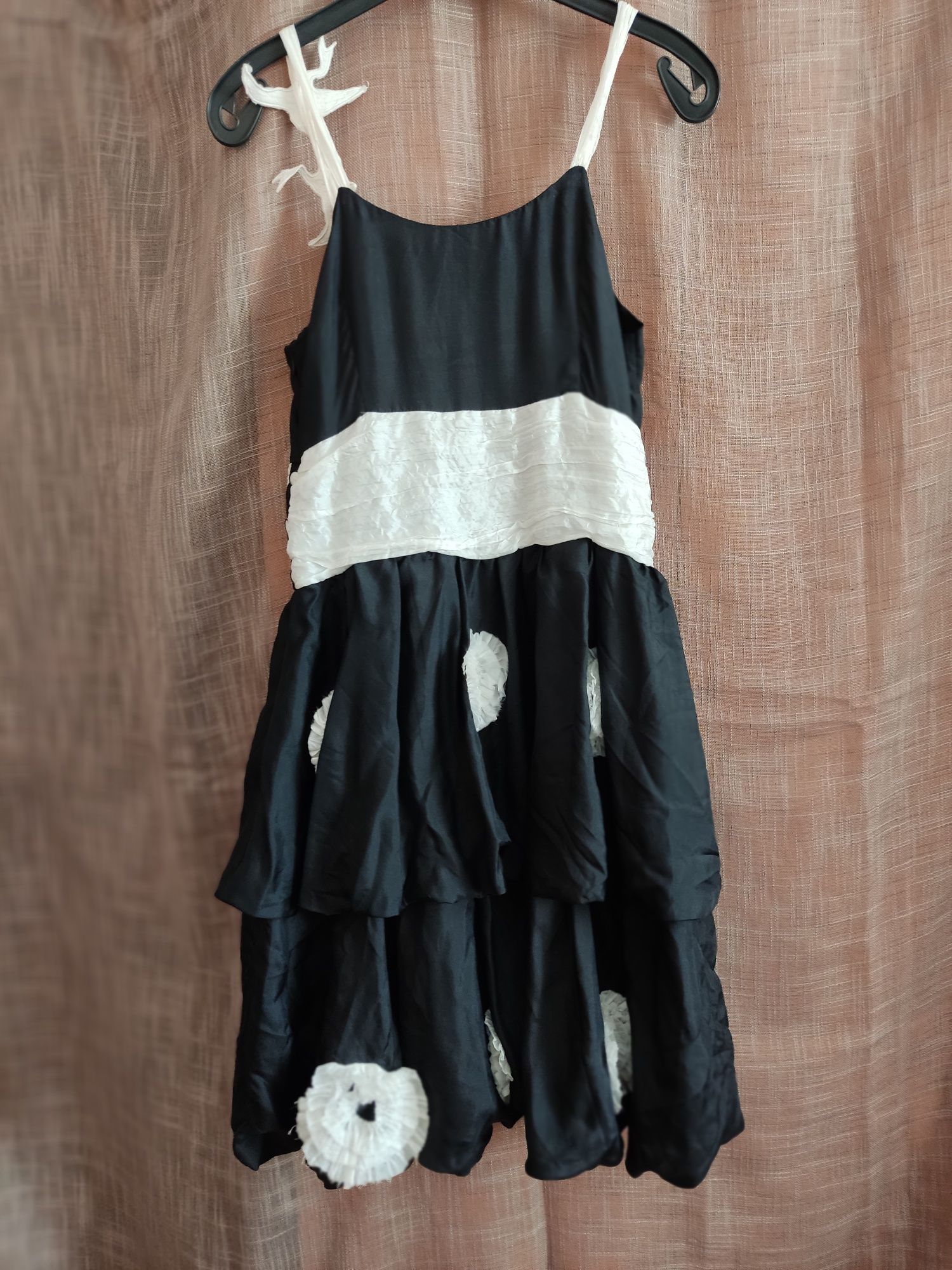 Копринена рокля-нова, размер:36
