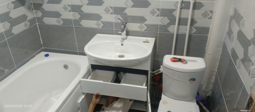 Сантехник установка Ванна,унита,раковин,Аристон и т.д