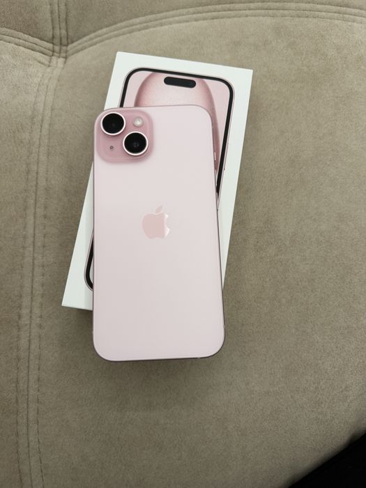 Iphone 15 розов 256 GB