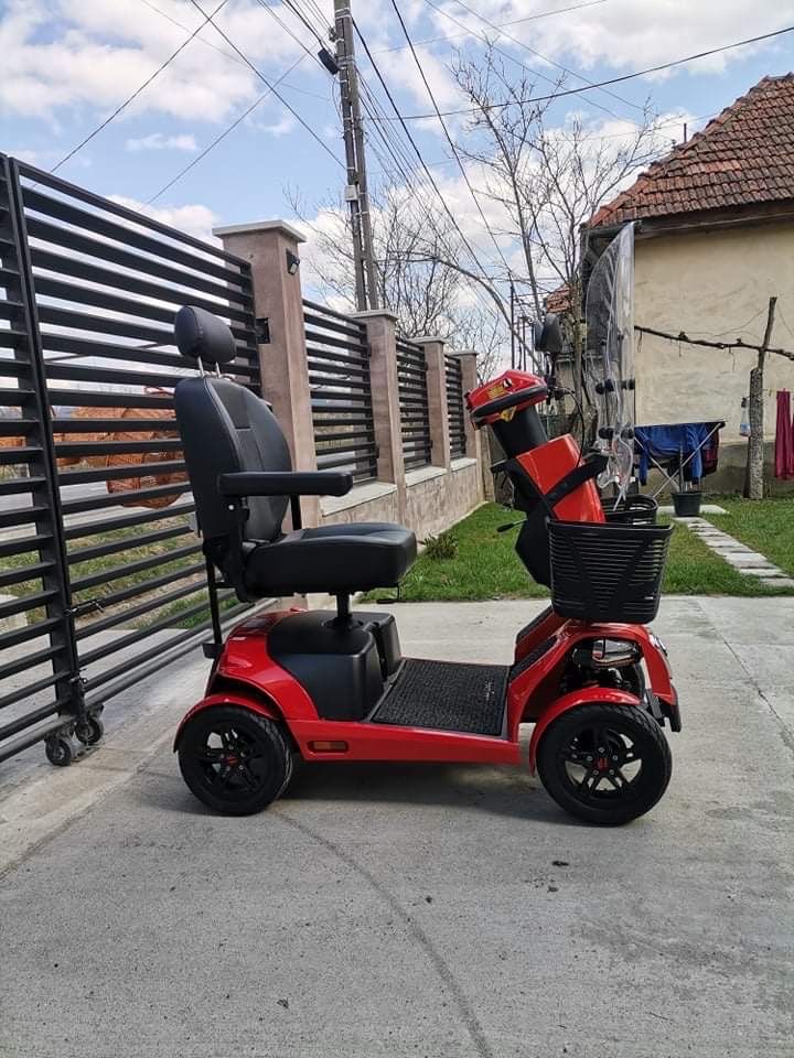 Scuter electric Mango FR1  pentru persoanele cu dizabilitati