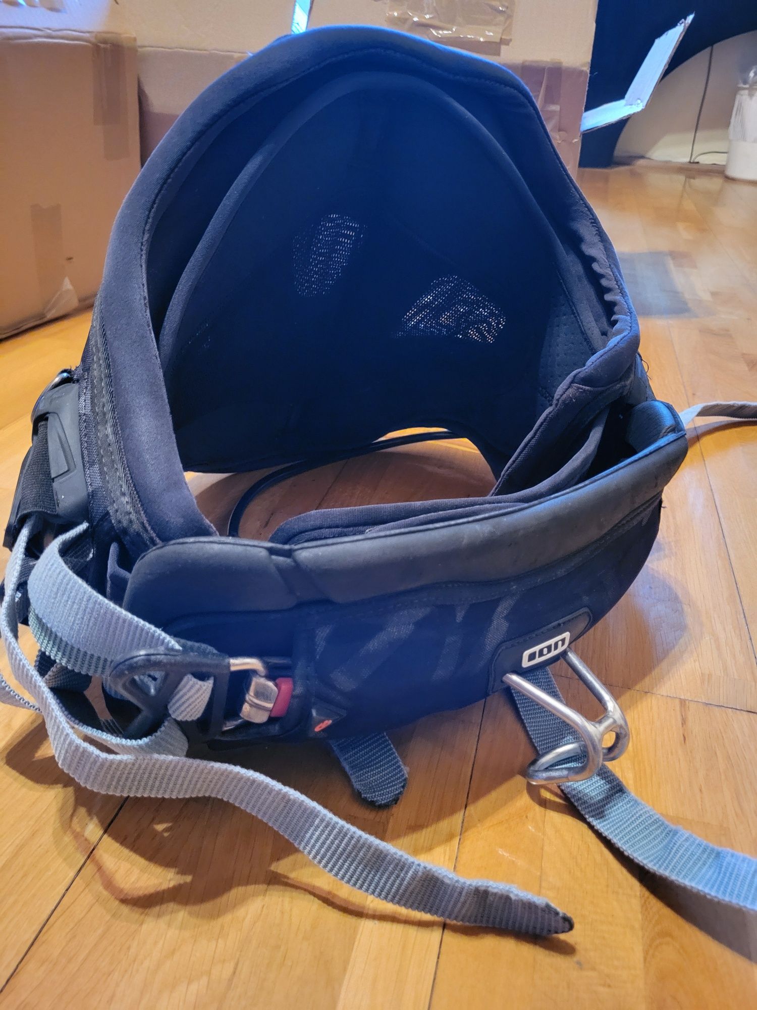 Set 2 zmeie kitesurf Duotone Evo 9 m si 13 m plus ham Ion Spectre
1 ki
