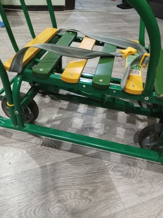 Продам детские санки