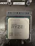 Procesor AMD ryzen 7 2700
