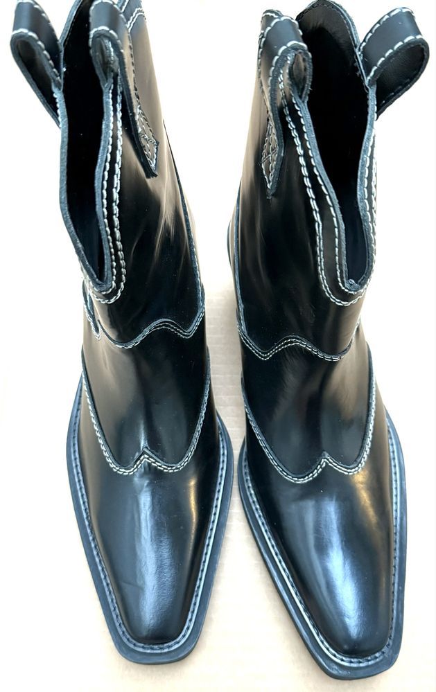 Botine noi (damă)  piele naturală lucioasa, nr.39