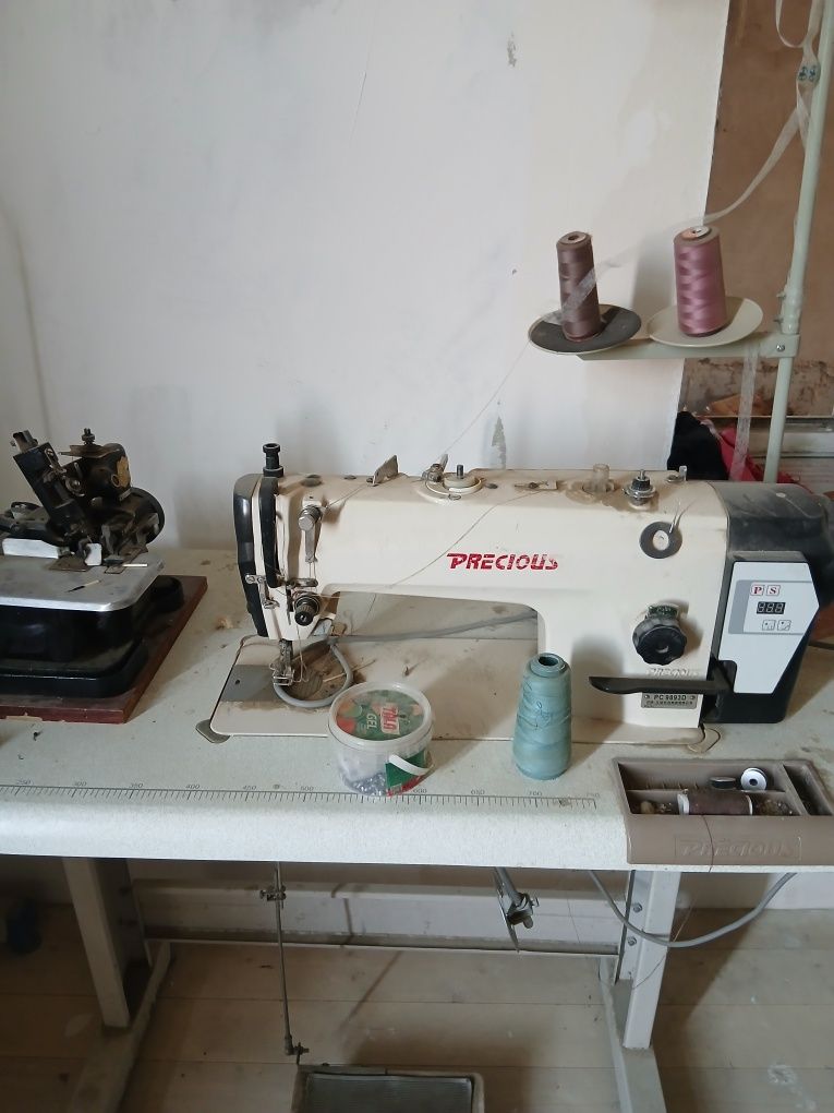 PRECIOUS tikuv mashinasi sotiladi holati yangiday